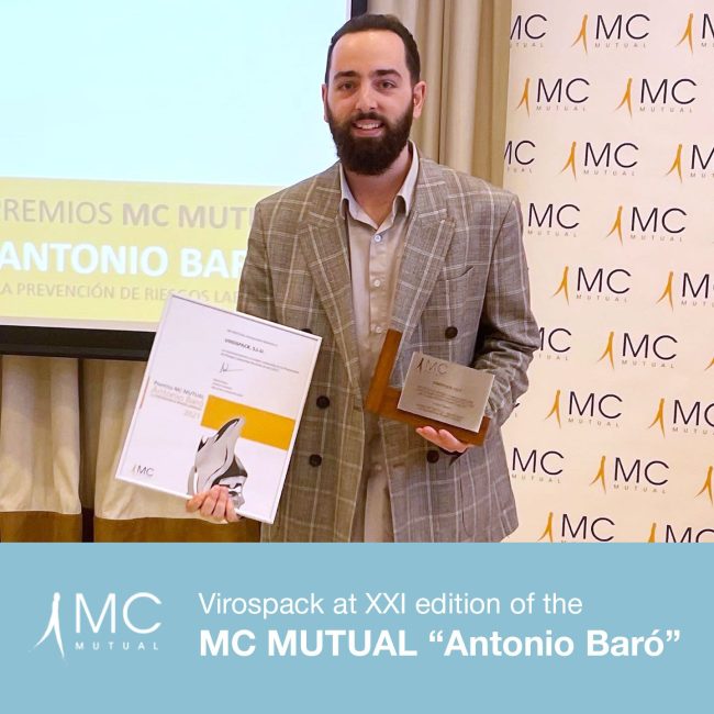 ALBERTO-MARÍN-RECOGE-EL-PREMIO-portada